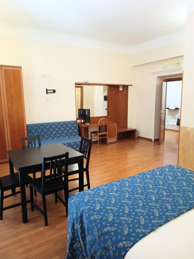 Opera Italian Suite Roma Ngoại thất bức ảnh